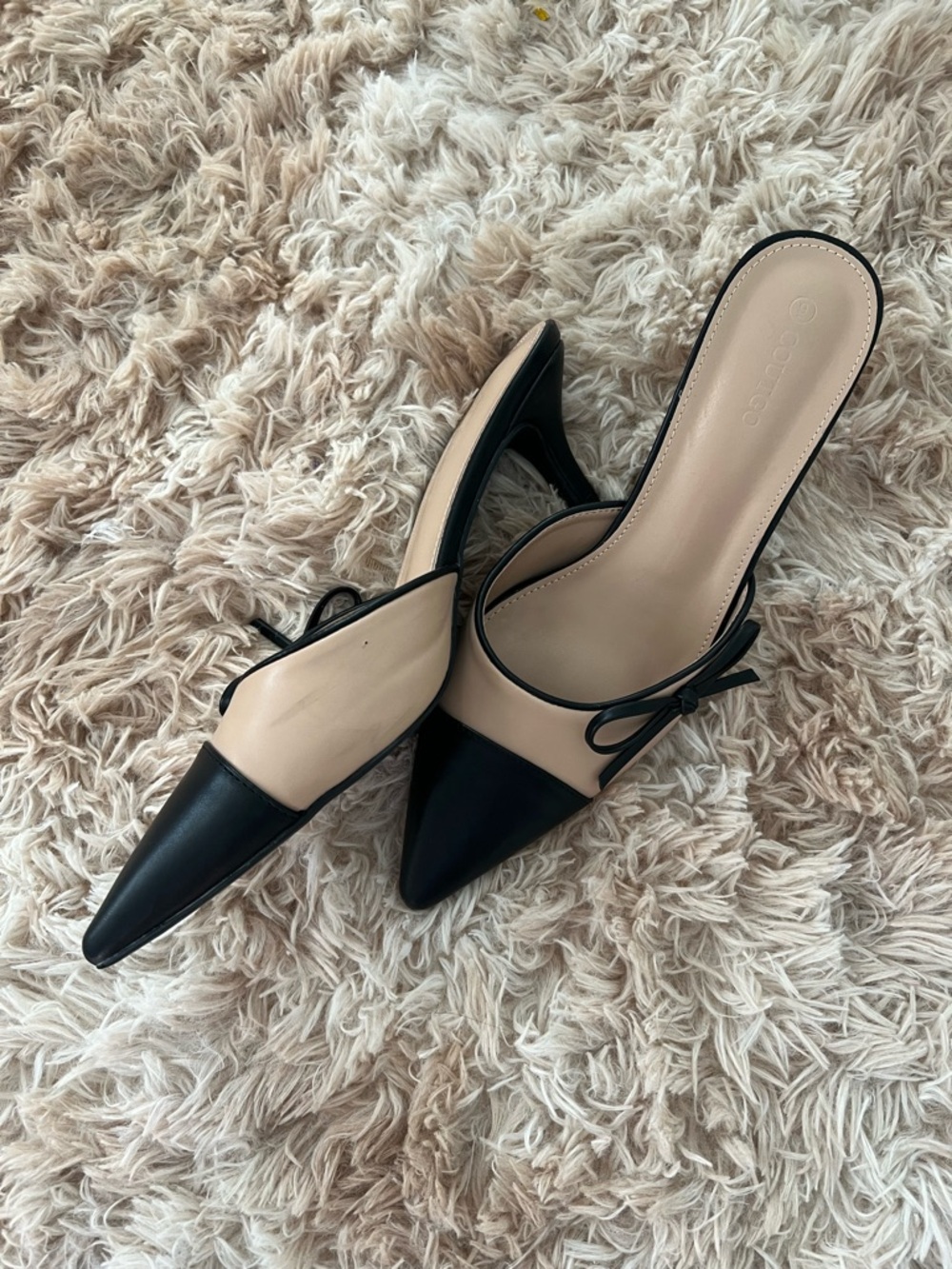 Coutgo Two-Tone Pointed Toe Mule in Beige and Black - Picture 2 of 6